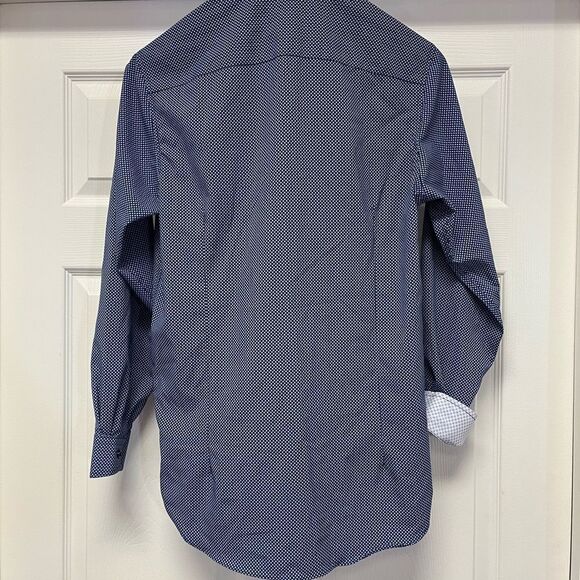 Construct Slim Fit No Iron Moisture Wicking Blue Print Button Down 15 32-33 - Picture 6 of 6